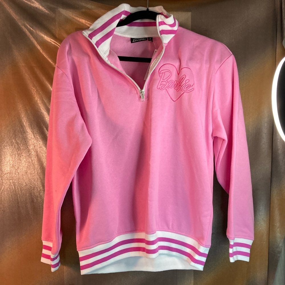 Barbie Brand pink half zip‎ sweatshirt with banding. Size M. Never worn. 351